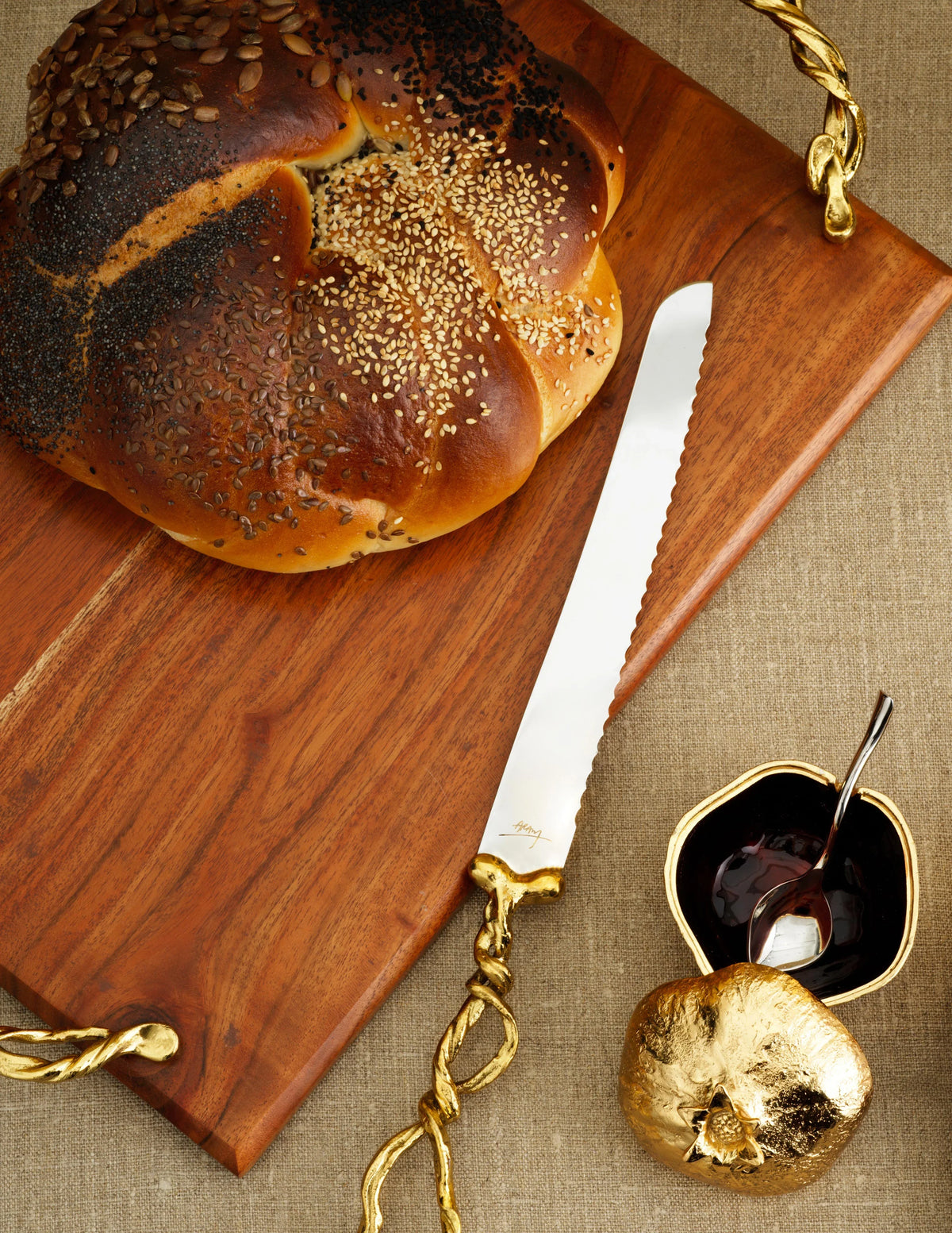 Michael Aram Wisteria Gold Bread Board