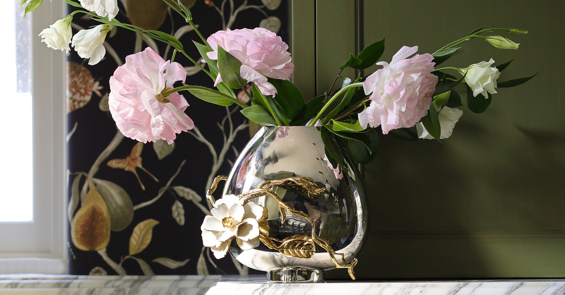 Vases | Michael Aram